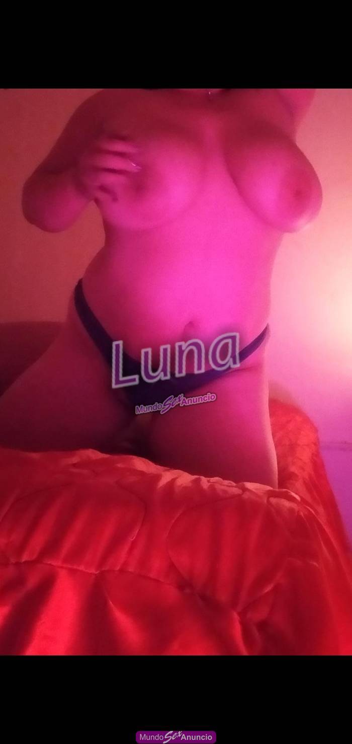 Lunita exuberante en Comodoro Rivadavia, Chubut - 2974731086