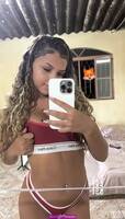 Oii me chamo julia vendo apenas conteudos 10 videos por 2