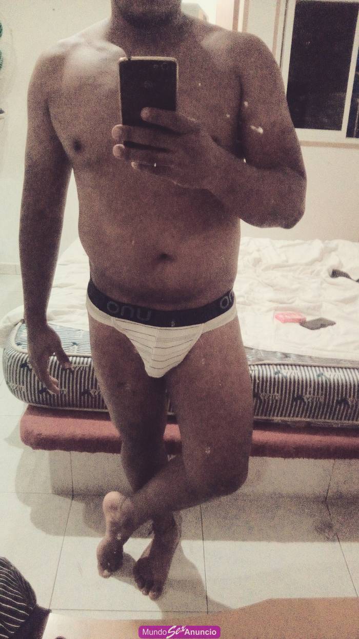 Moreno activo pene grueso solo caballero$$ en Caracas, Distrito Capital -  4263197870